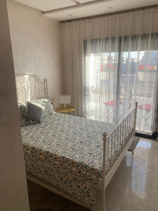 Appartement Avec Piscine Et Proch De Plage Кенитра Екстериор снимка